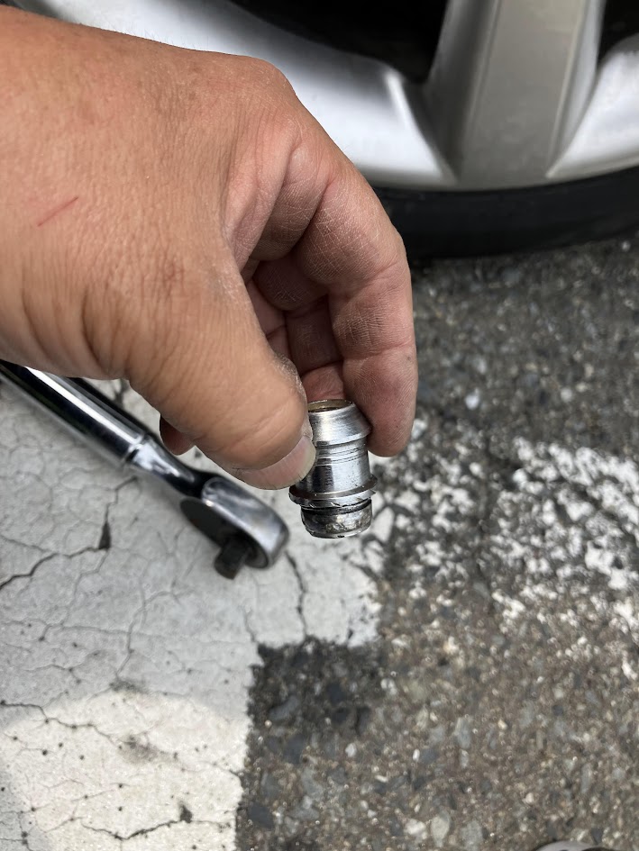 ロックナット解除実績1