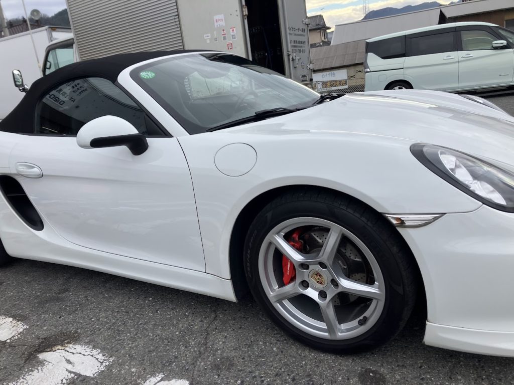 ポルシェボクスターのロックナット解除